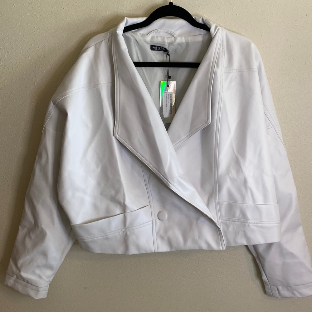 NastyGal Plus Collection Nice Ride White Faux Leather Moto Jacket Sz 16
